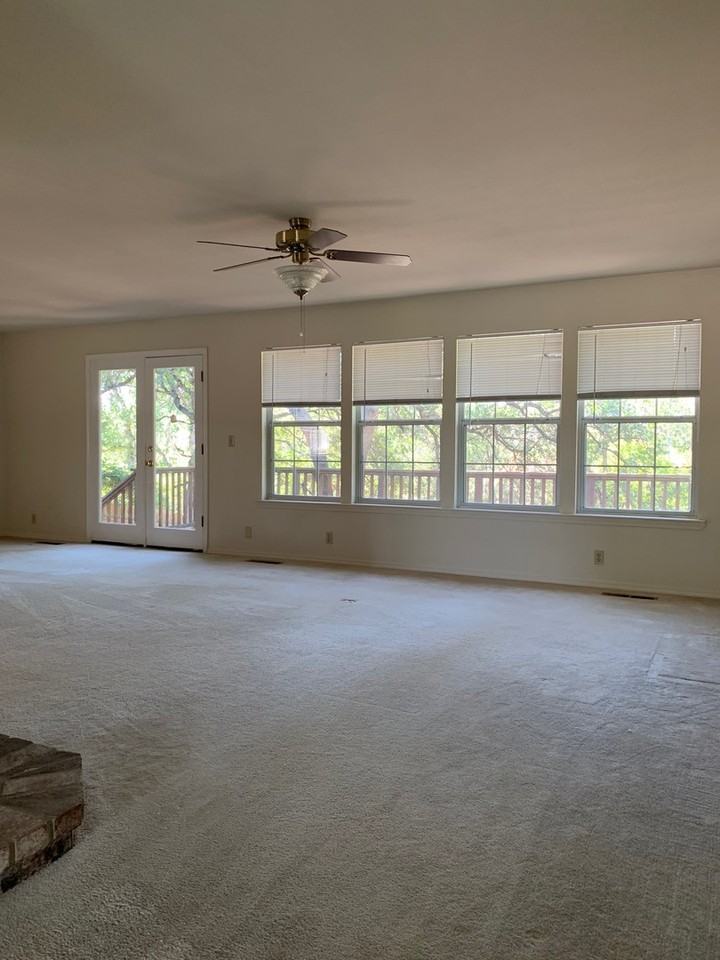 3756 Rosita Dr - Photo 4 of 33