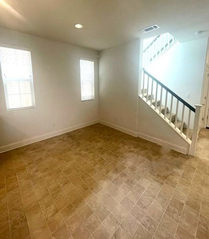 1824 Blue Sage Ln - Photo 5 of 18