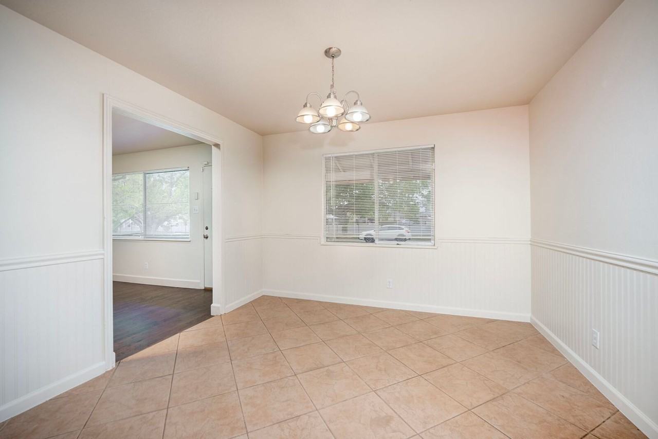 1757 Wakefield Way - Photo 7 of 22