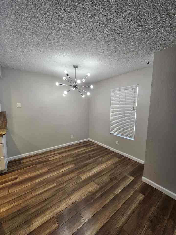 1744 Longbranch Ave - Photo 5 of 19