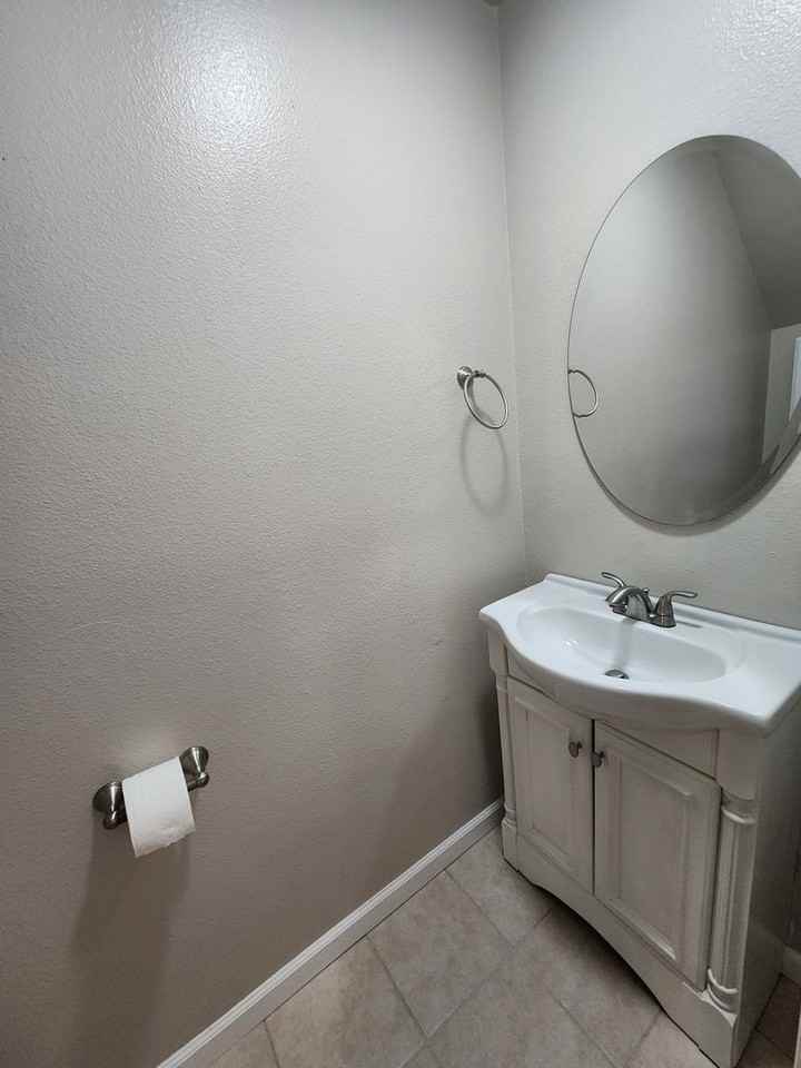 1744 Longbranch Ave - Photo 6 of 19