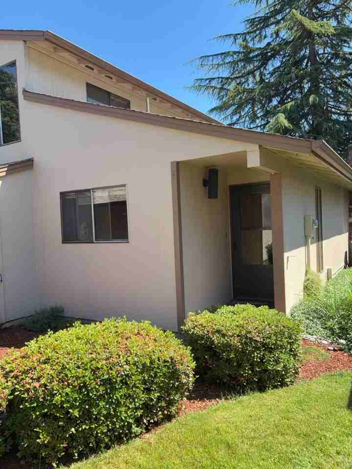 7606 Nw 3rd Ave - Photo 2 of 21