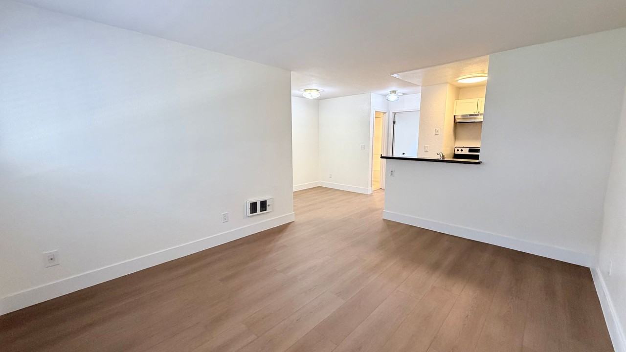 4440 Cherokee Ave #3 - Photo 2 of 15
