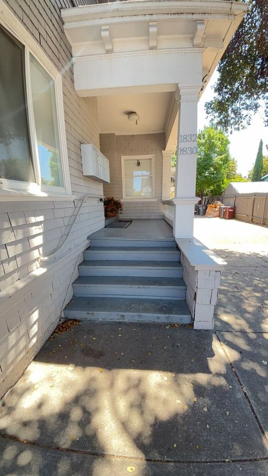 1832 Fruitvale Avenue - Photo 3 of 4