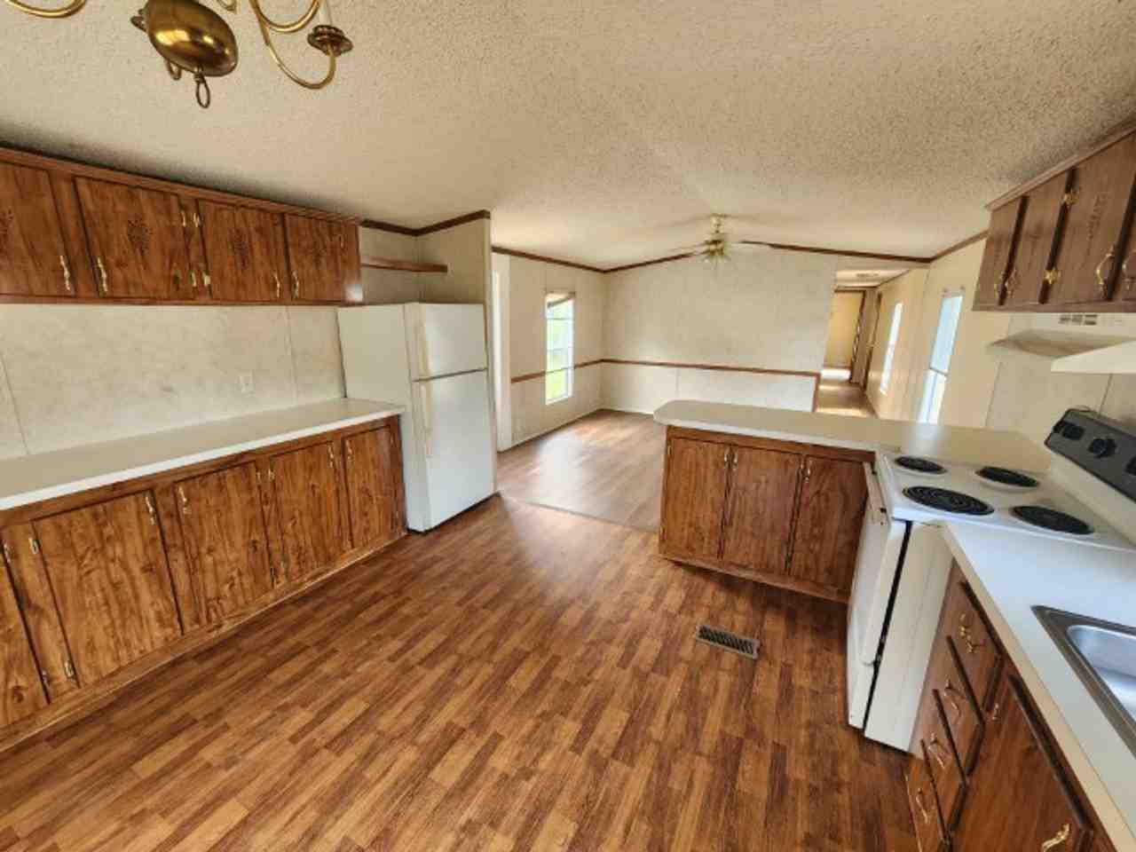 42 Wilma Ln - Photo 7 of 19