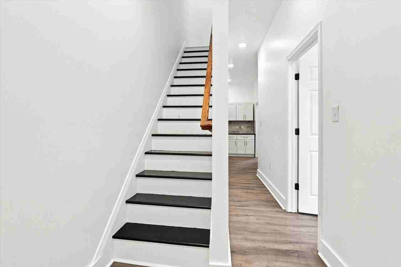 2009 N Stillman St - Photo 2 of 15