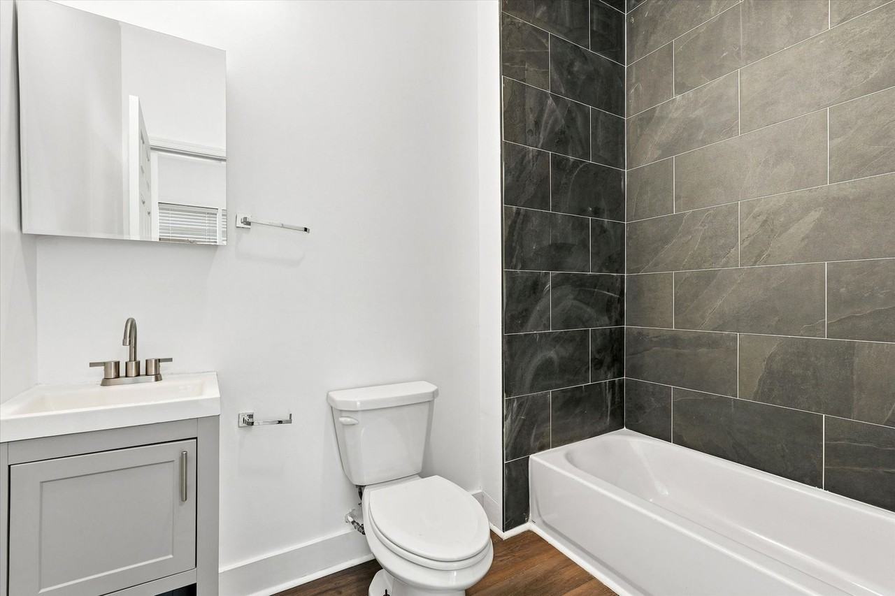2009 N Stillman St - Photo 5 of 15