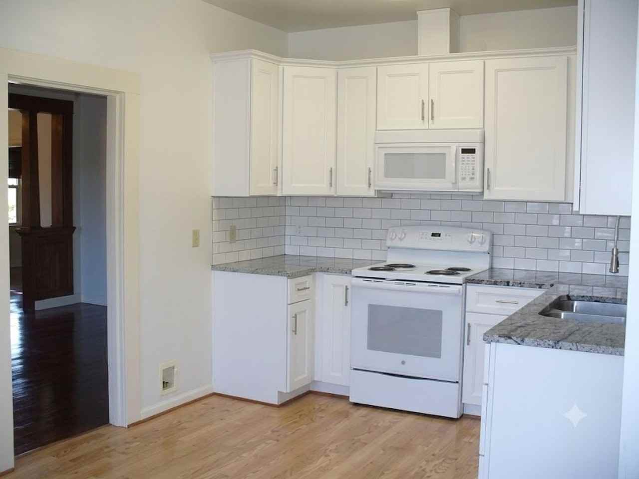 510 6th St - Photo 5 of 14