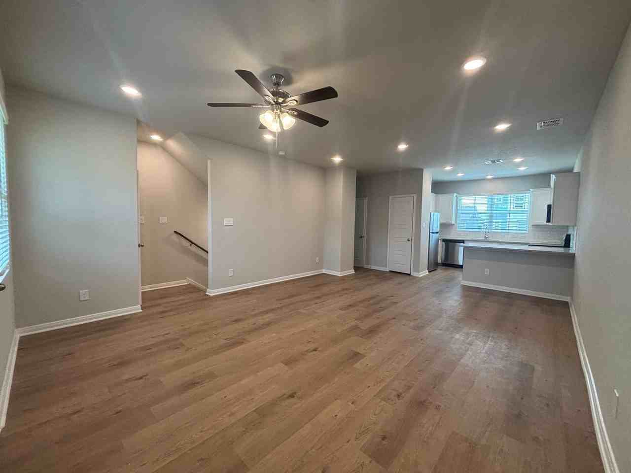 13350 13350 Rowdy CV San Antonio, TX 78249 #101 - Photo 7 of 21