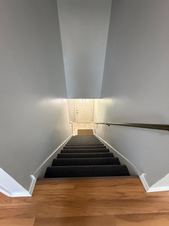137 E K Pl - Photo 4 of 22