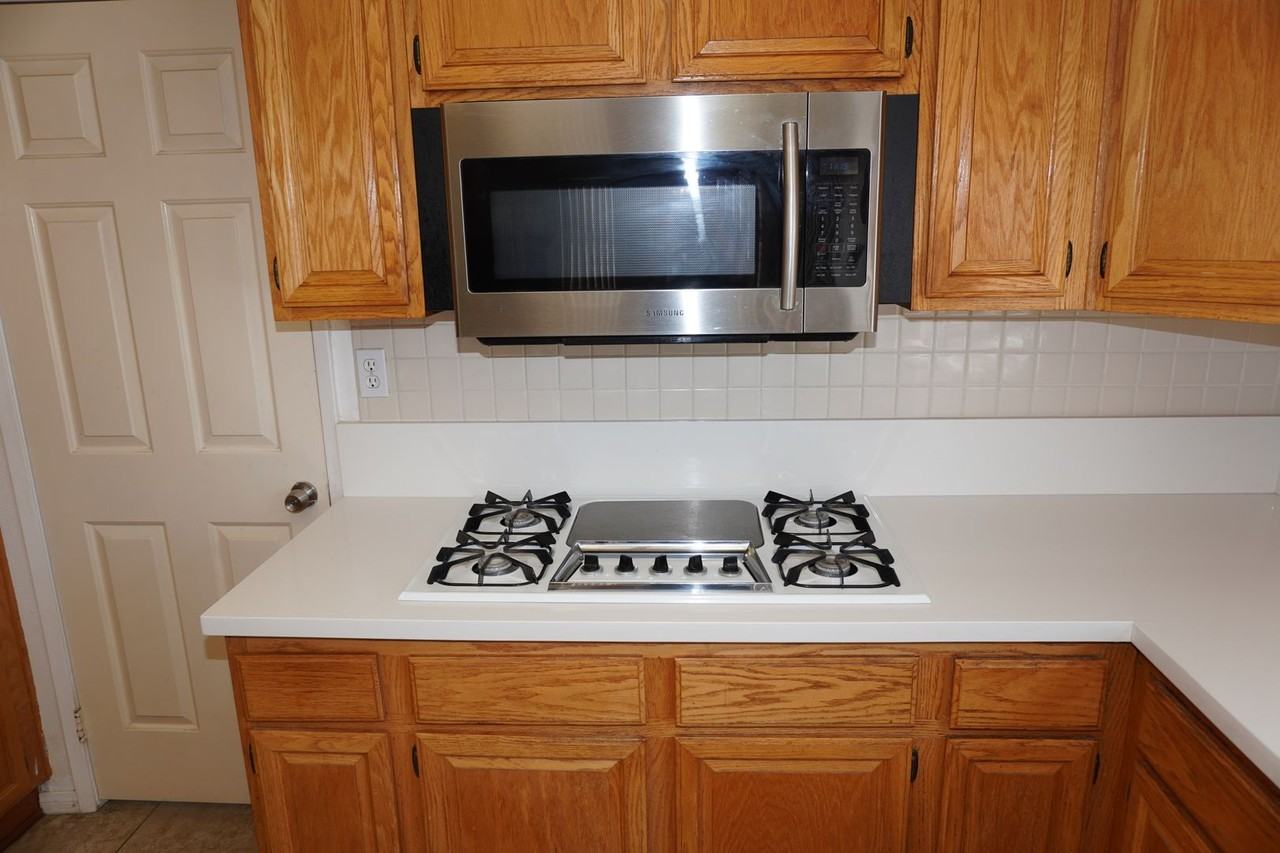 25955 La Barca Rd - Photo 7 of 28