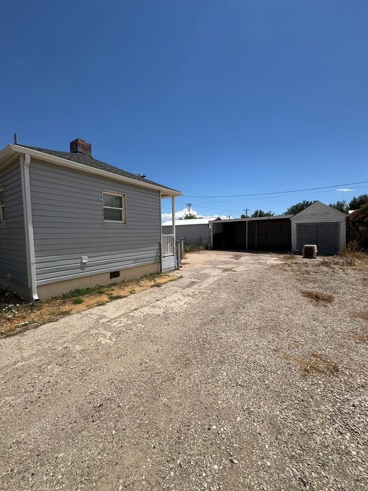 42 W 400 N #42 - Photo 3 of 16