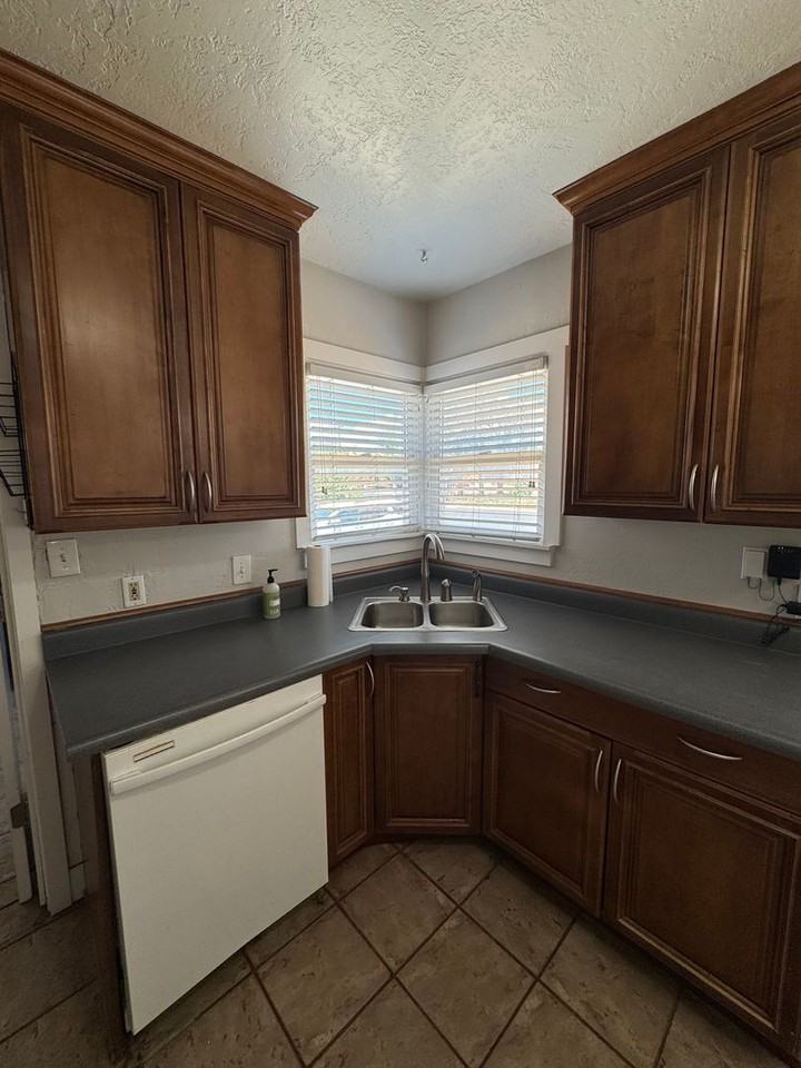 42 W 400 N #42 - Photo 5 of 16
