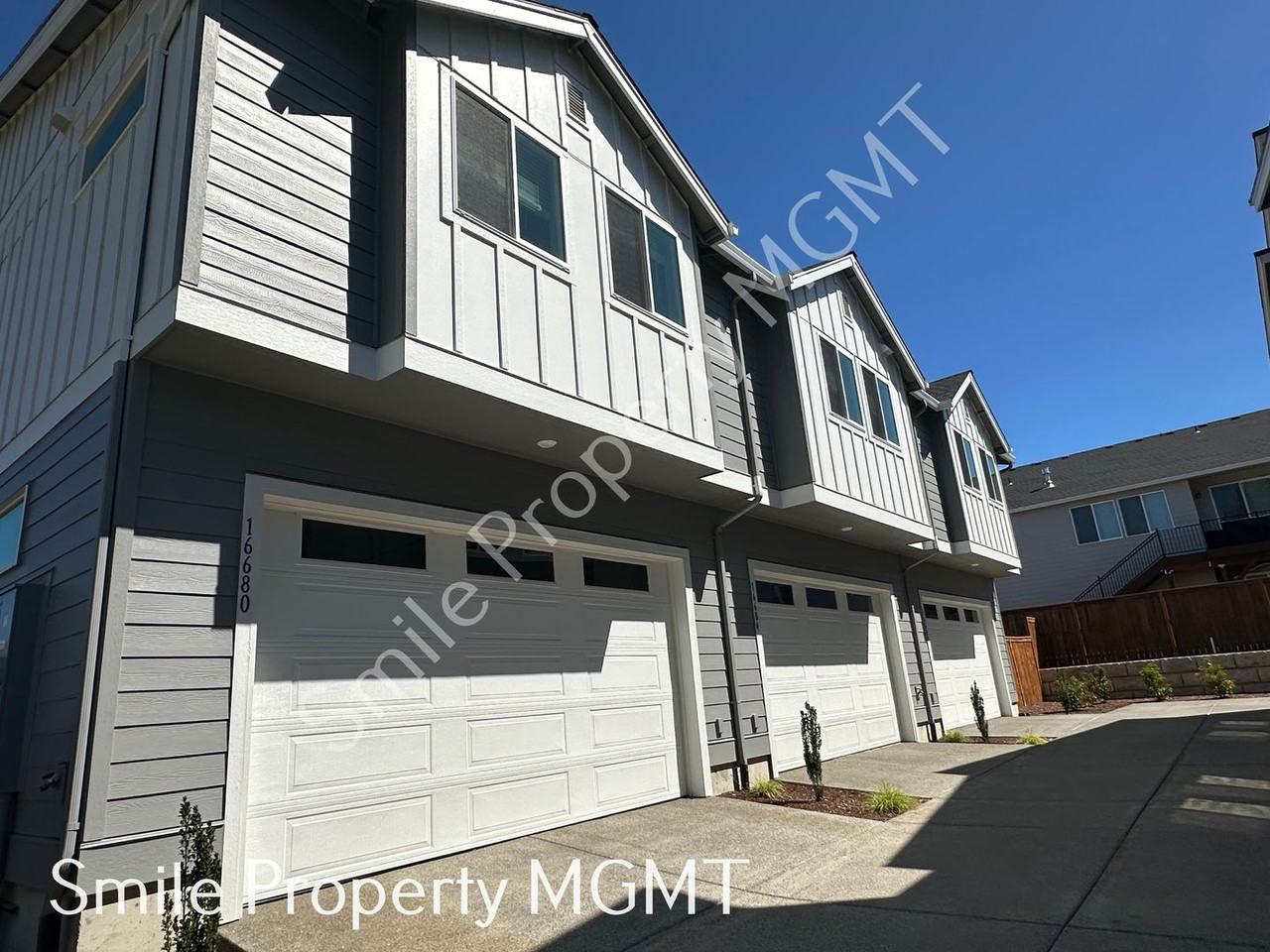 16684 Sw Darling Ln - Photo 2 of 22
