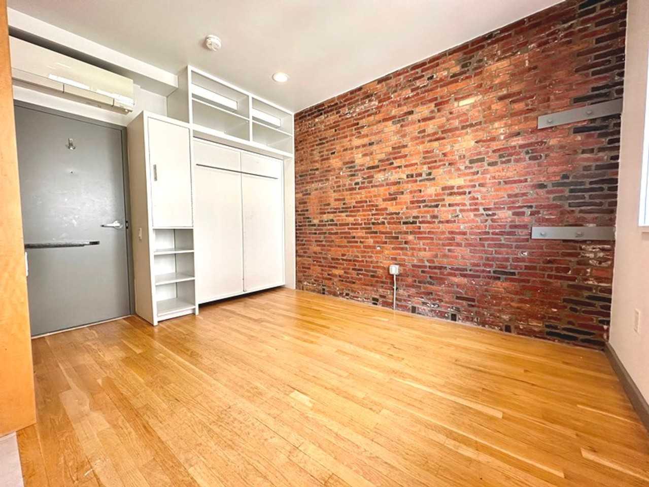 143 Bowdoin St - Photo 3 of 14