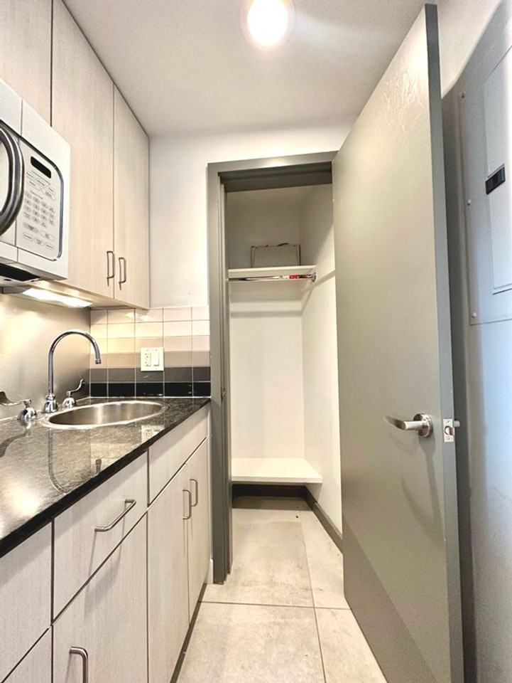 143 Bowdoin St - Photo 7 of 14