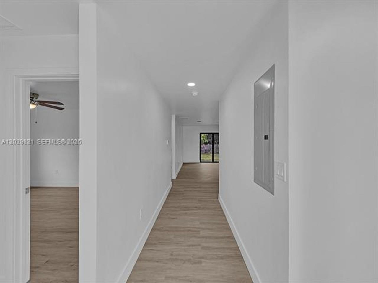 1804 Sw 99th Ter #1804 - Photo 6 of 9