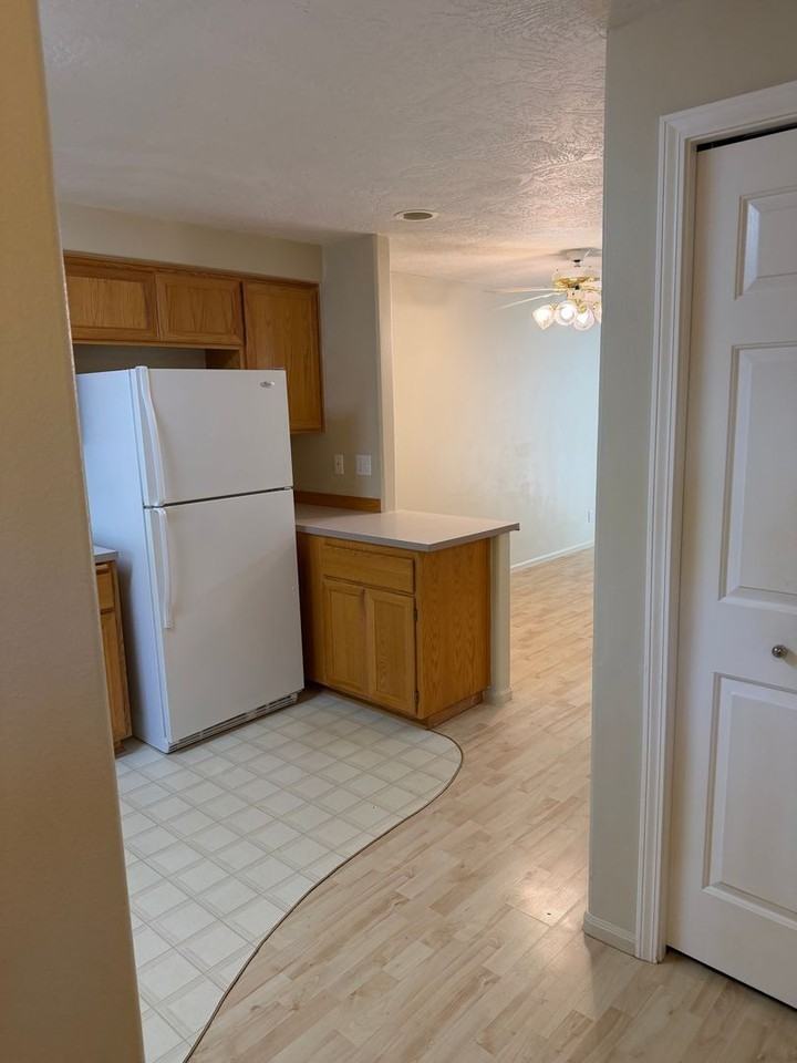1638 Fetters Loop - Photo 4 of 35