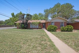 2826 58th St - Photo 1 of 1