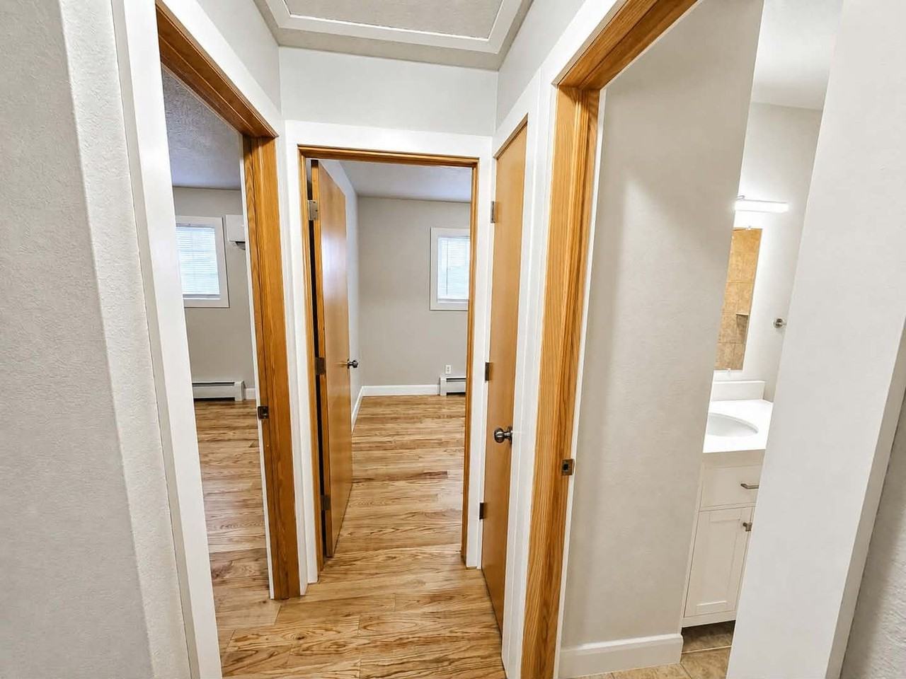 3030 Denver St - Photo 5 of 10