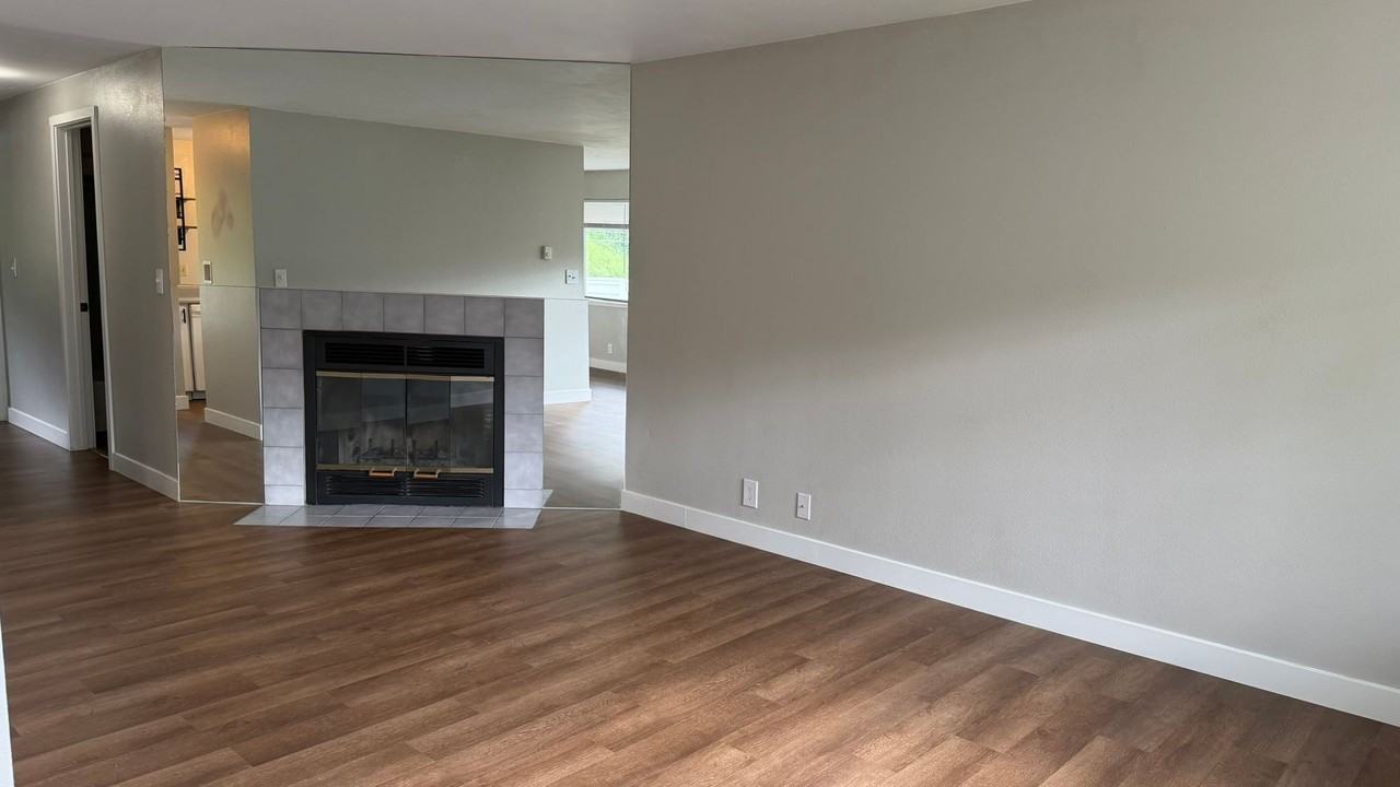 1624 201st Pl Se #6D - Photo 4 of 14