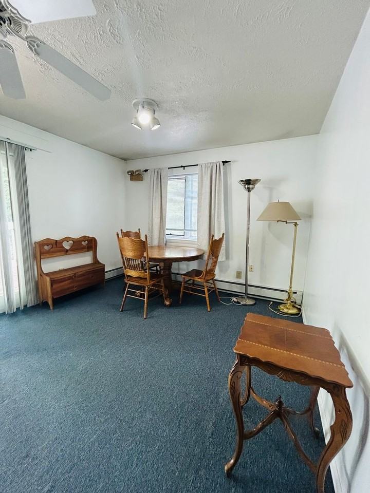 Cache Way/3273 - Photo 3 of 11