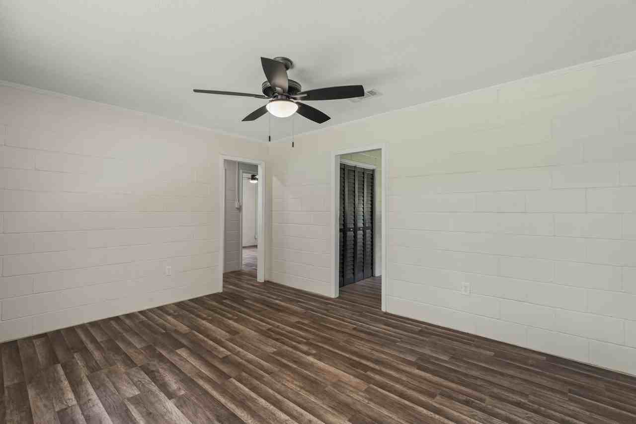 18 East Westover Drive - Photo 3 of 11