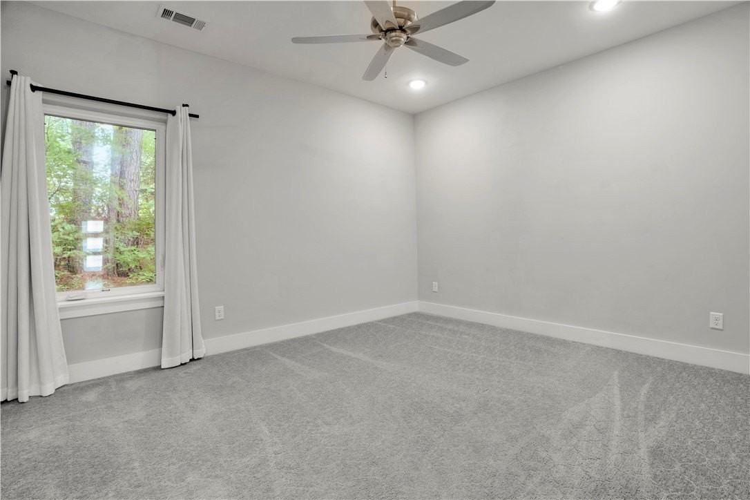 1572 N Desoto Pl - Photo 6 of 22