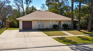 featured image of 315 Woodcrest Dr