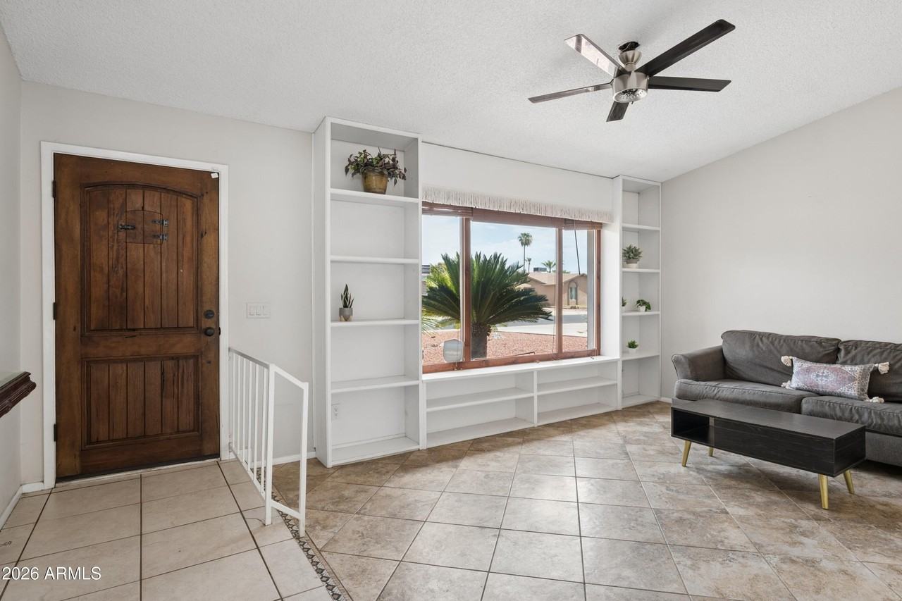 2319 E Loma Vista Dr - Photo 5 of 31