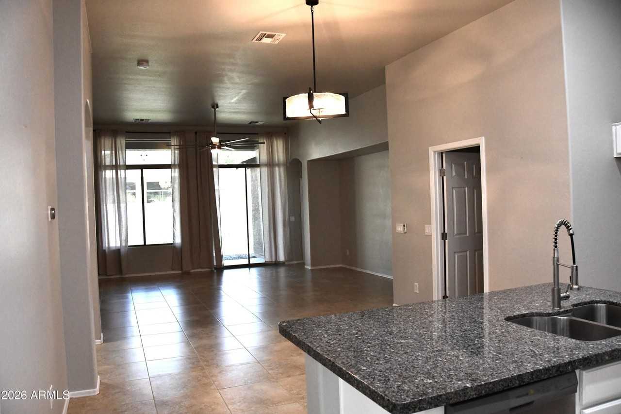 8787 W Gardenia Ave - Photo 7 of 26