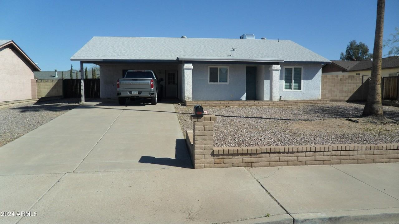2146 W Utopia Rd