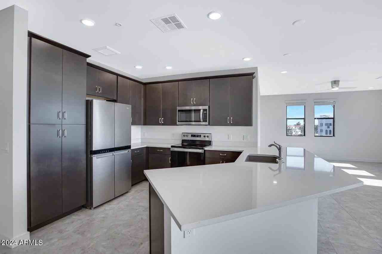 2511 W Queen Creek Rd #370 - Photo 5 of 37