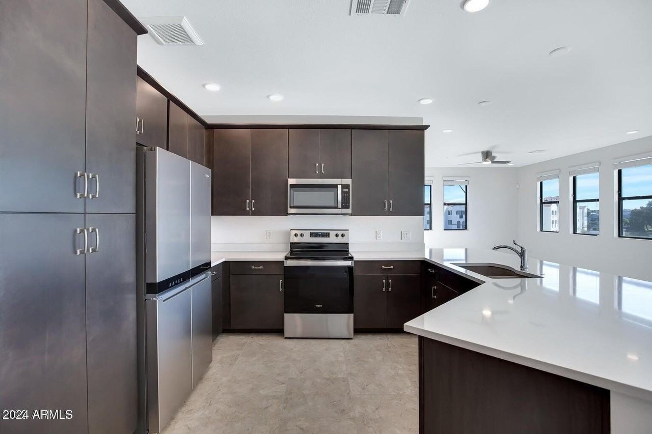 2511 W Queen Creek Rd #370 - Photo 6 of 37