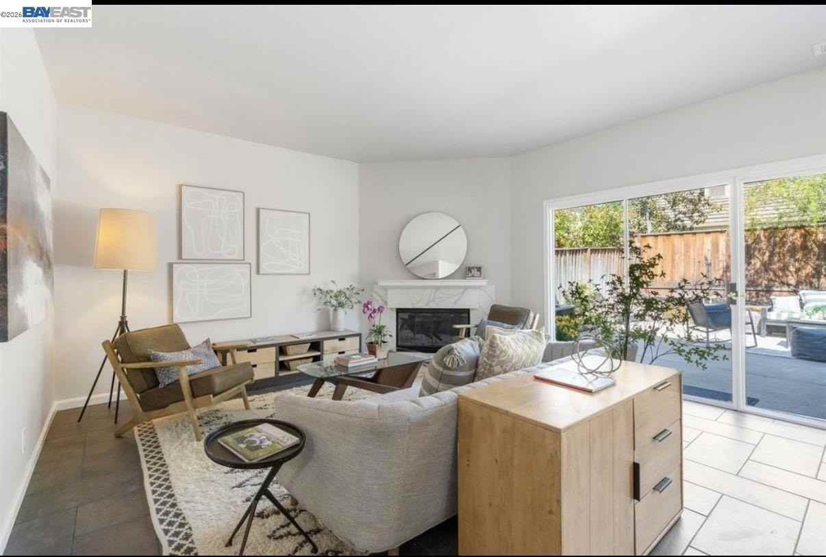 5 Stuart Pl - Photo 6 of 50