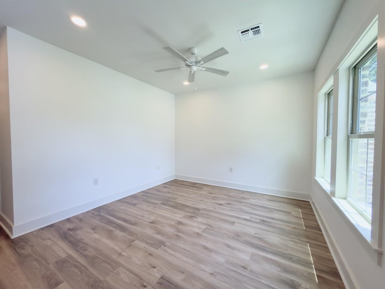 410A Camellia Dr - Photo 4 of 13