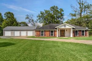 featured image of 10642 Highway 62 N