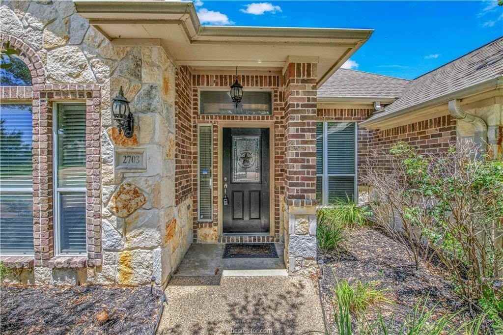 2703 Colony Glen Dr - Photo 4 of 26