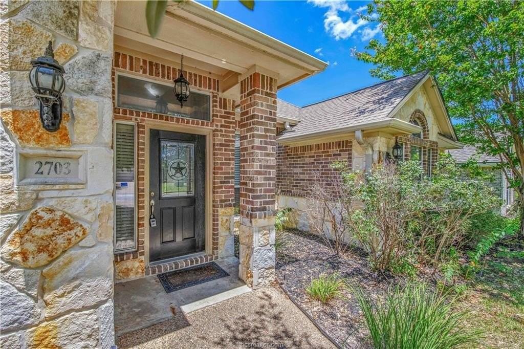 2703 Colony Glen Dr - Photo 5 of 26