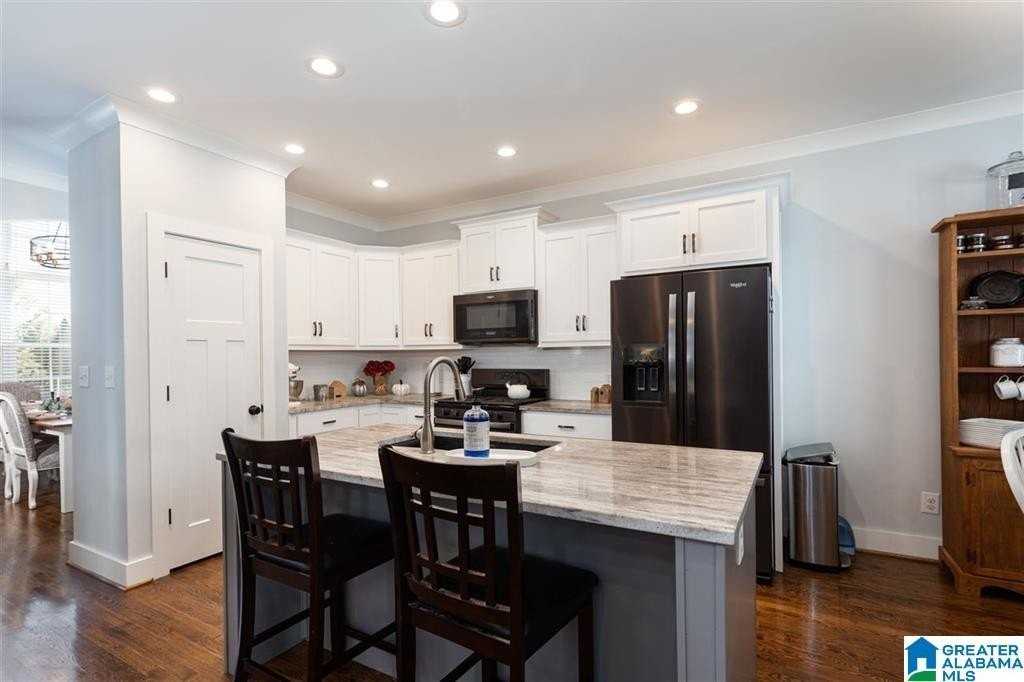 1011 Creel Dr - Photo 7 of 21