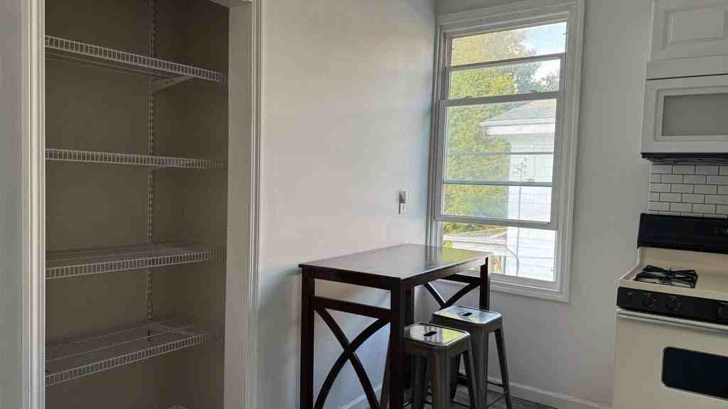 445 N Tioga St #2 - Photo 7 of 11