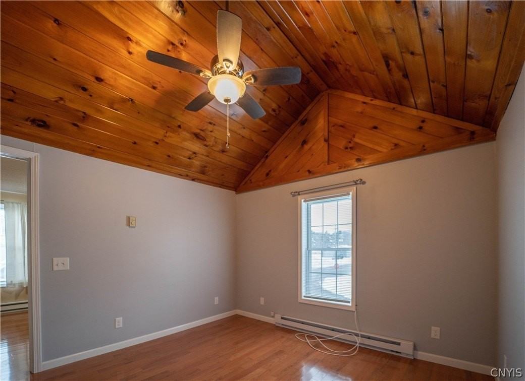 102 N Helmer Ave #3 - Photo 3 of 28
