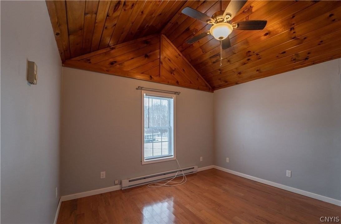 102 N Helmer Ave #3 - Photo 4 of 28