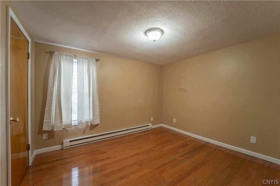 102 N Helmer Ave #3 - Photo 5 of 28