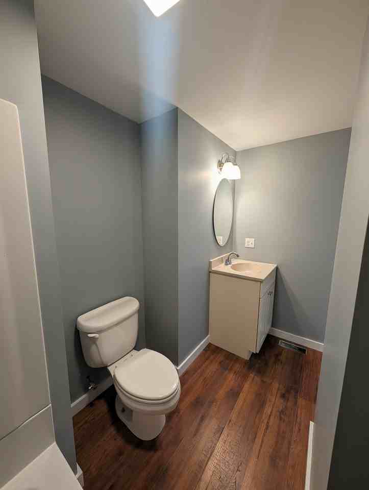 510-512 Columbia Street - 512 Lower #512LOWER - Photo 5 of 6