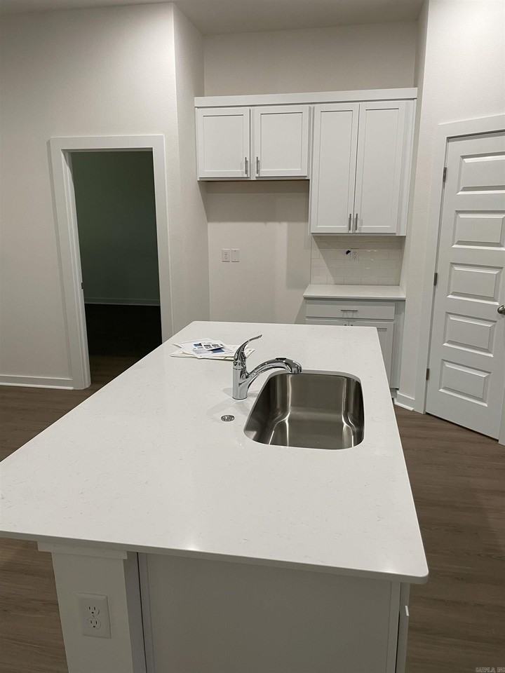 503 Cain Trl - Photo 3 of 24
