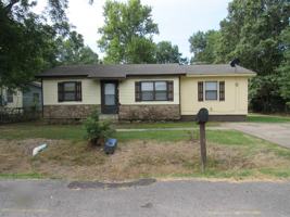 featured image of 613 Hamburg St