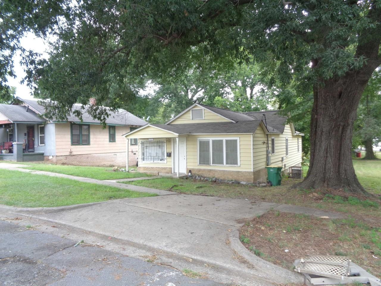 1906 E Capitol Ave - Photo 2 of 22