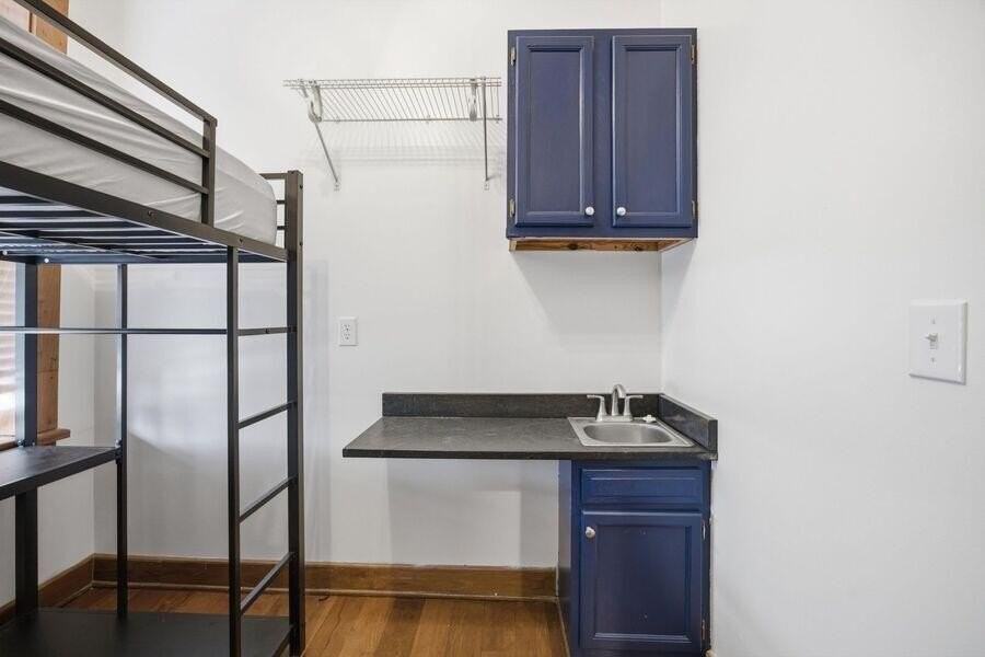 823 Mccallie Ave #5 - Photo 3 of 42
