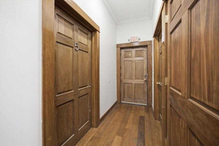 823 Mccallie Ave #5 - Photo 5 of 42